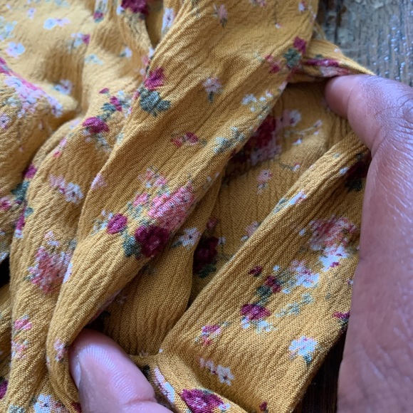 Mustard yellow dress - Picture 3 of 8